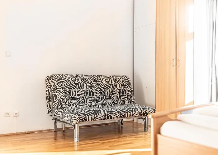 Appartement Comfortable 3br Next To Belvedere, Ideal For Short Vienne