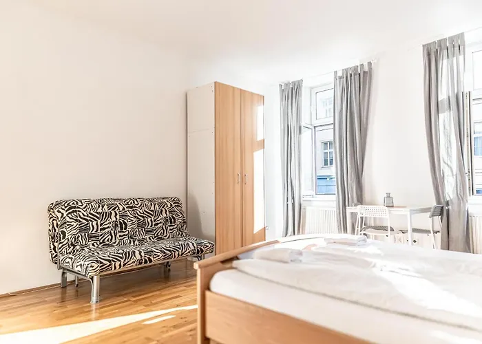 Appartement Comfortable 3br Next To Belvedere, Ideal For Short Vienne