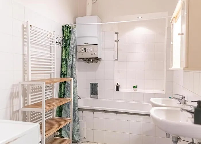Appartement Comfortable 3br Next To Belvedere, Ideal For Short Vienne